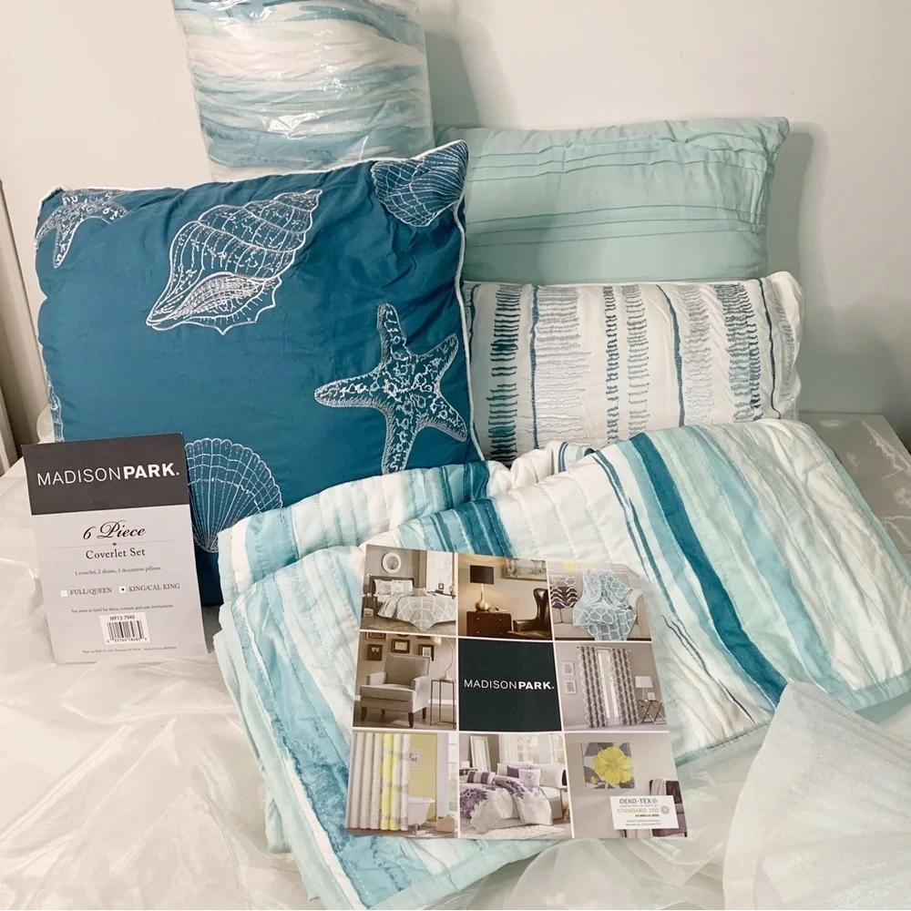 Madison Park Coastal Anchorage 6 Piece Printed Quilt Set with Throw Pillows